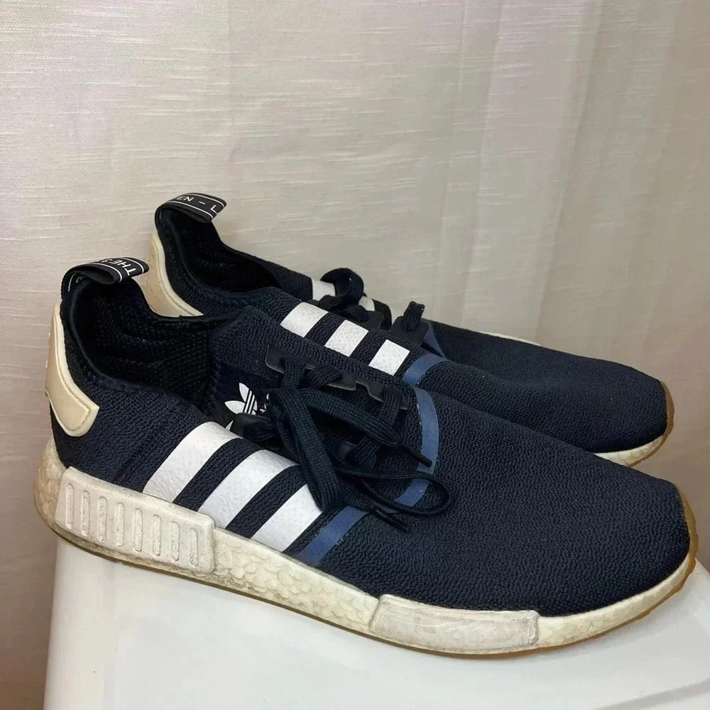 Adidas Originals NMD R1 Sneaker (Men)